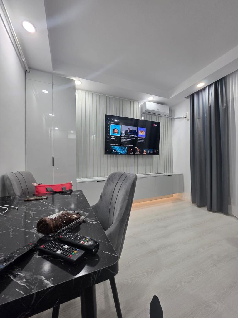 Apartament 3 camere – Cosmopolis | Prima închiriere | Loc de parcare - Poză 2