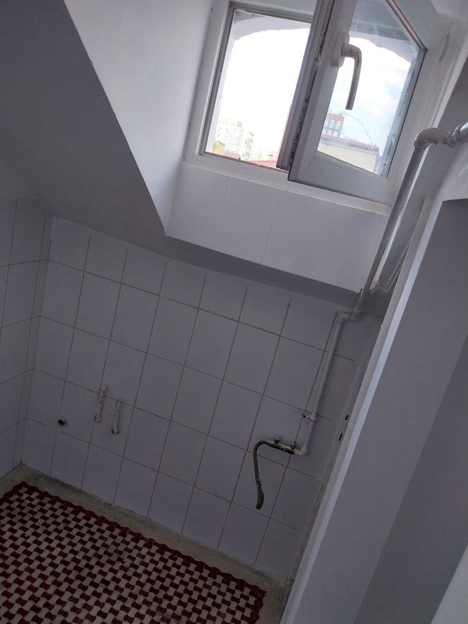 APARTAMENT MANSARDA METROU ZONA STEFAN CEL MARE - Poză 6