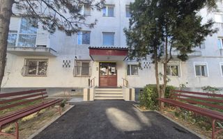 De închiriat apartament 2 camere- Zona Tomis Nord - Poză 10