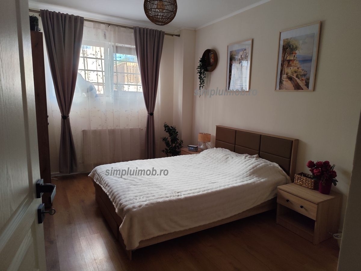 Trapezului Metrou 1 Decembrie 3 Camere - Poză 9