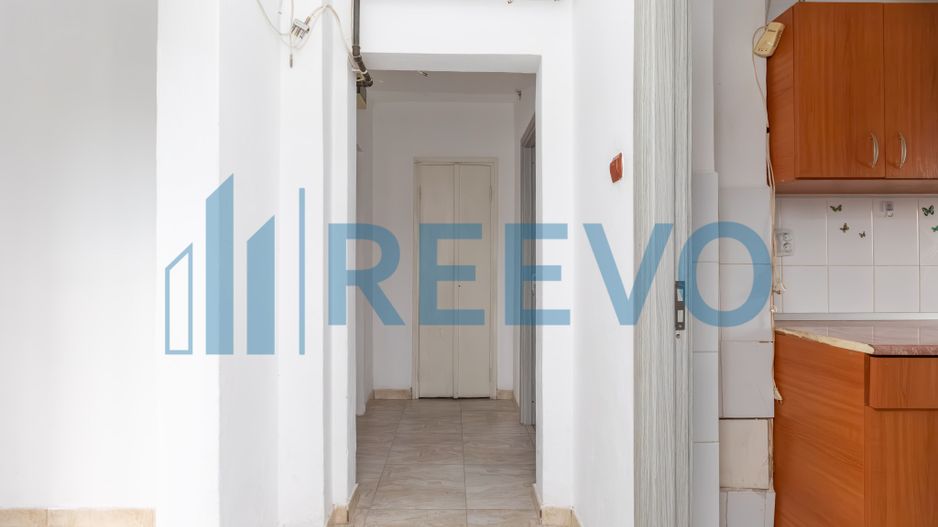Apartament 3 camere decomandate, Zona Narcisa, Bacău - Poză 15