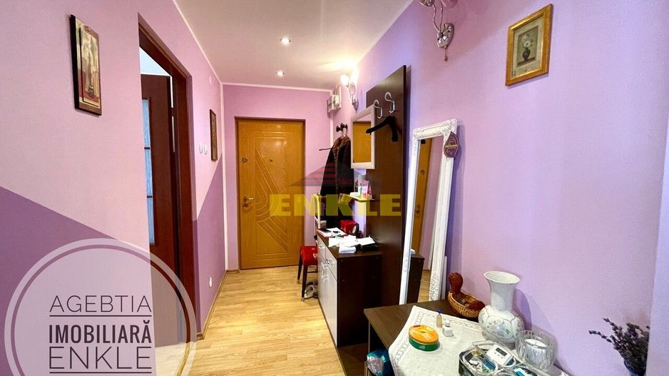 De vânzare apartament cu 2 camere, etaj 1 - Poză 8