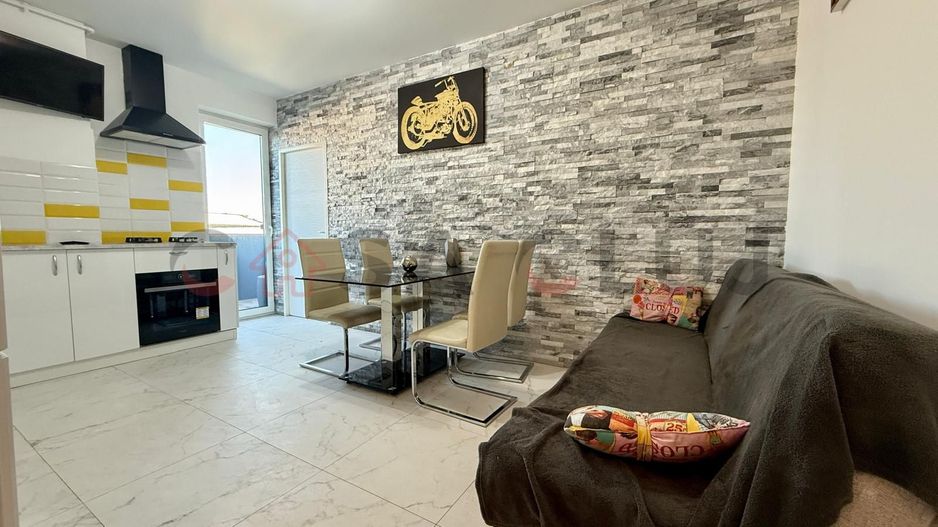 Central, bloc nou, la cheie, parcare - Poză 6