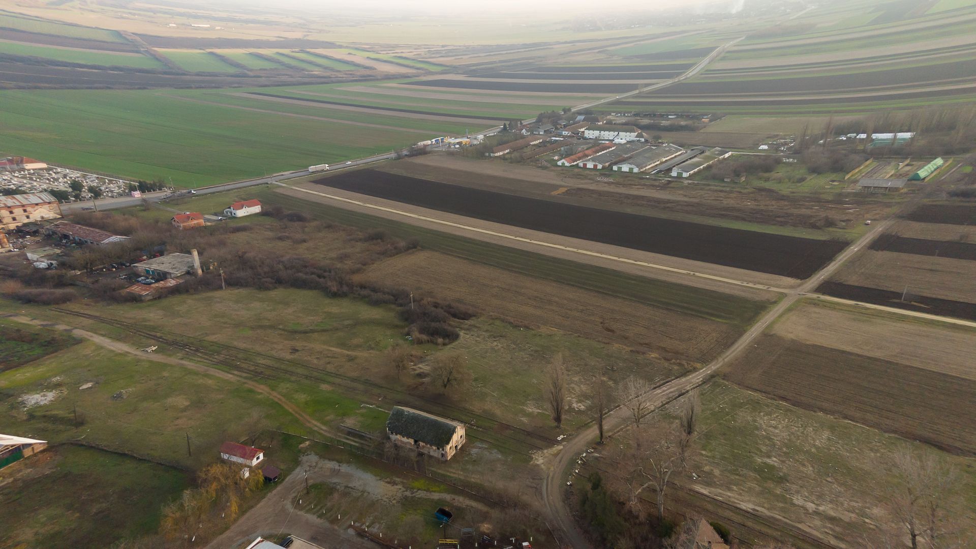 33 parcele intravilane 2 ha în Chișineu-Criș - Poză 15