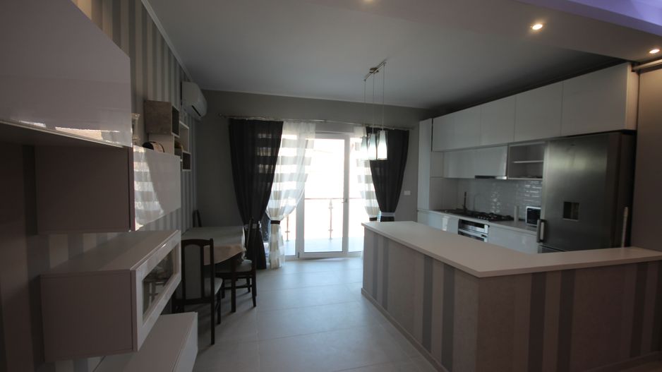 Apartament 3 camere in zona Buziasului - Poză 41