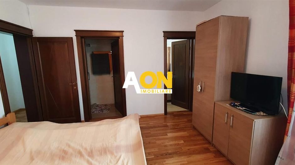 Casa parter+demisol, 1200 mp teren, pretabila pt 2 familii, Sard - Poză 11