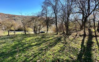 Teren de vanzare, zona montana, vedere panoramica, asfalt, utilitati - Poză 1