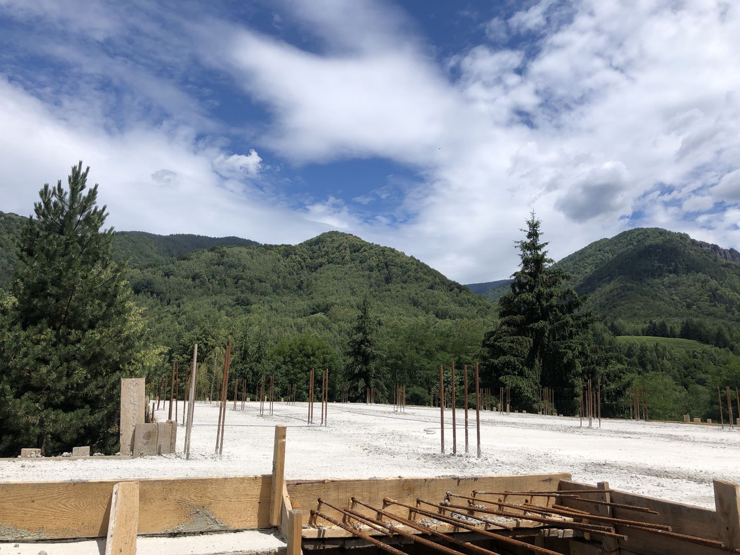 Hotel în constructie-Poiana Mărului plata in rate - Poză 11