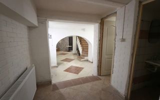 Spațiu comercial de închiriat centru - Poză 13