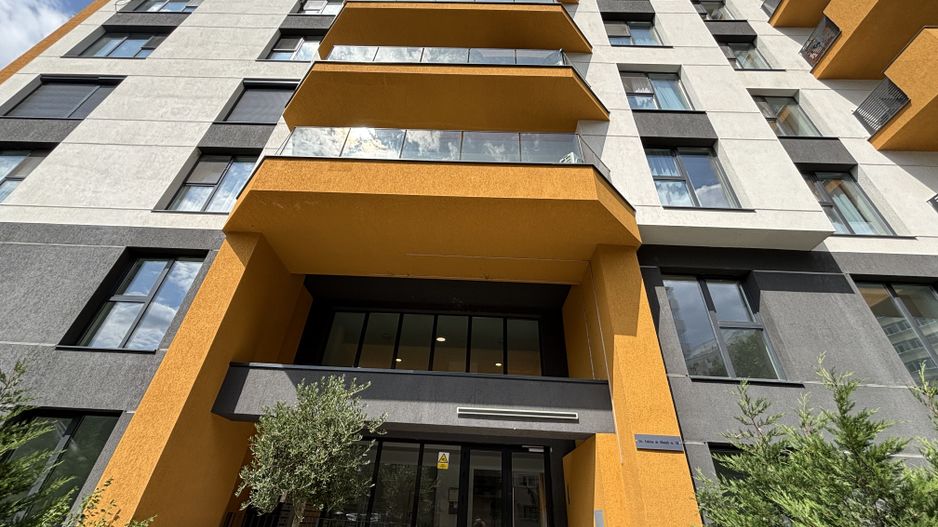 Apartament 3 Camere Decomandat | Terasă 23 mp cu Vedere la Lac + Parcare - Poză 21