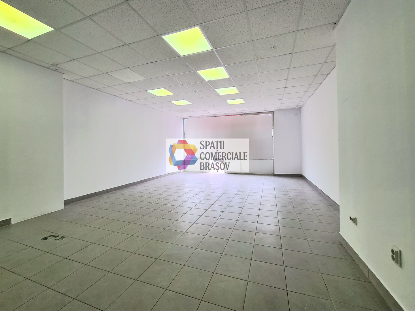 Spatiu comercial de închiriat, Brasov - 66 mp -  Spatii-comerciale-brasov.ro - Poză 3