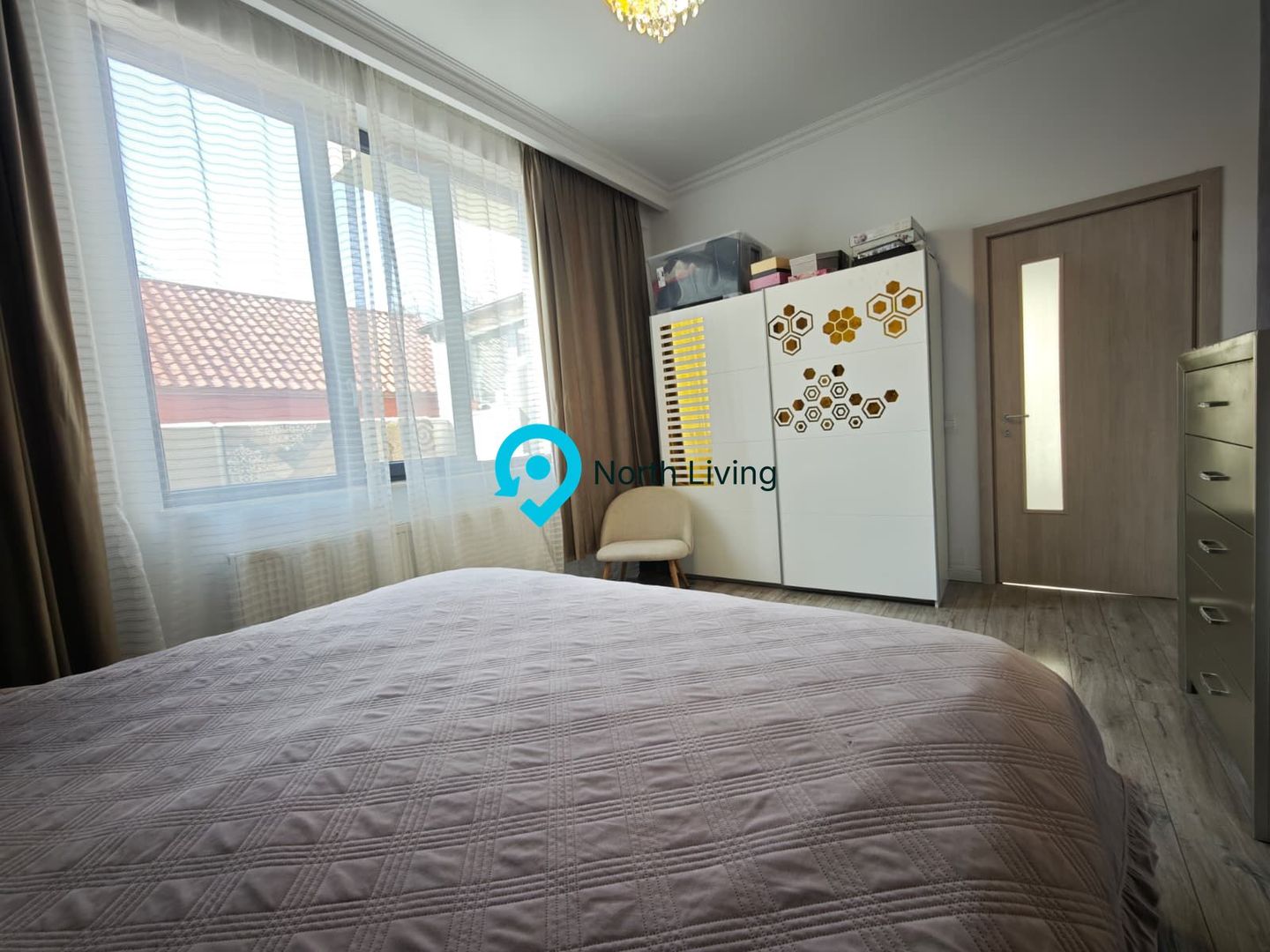 Apartament 3 camere, 100 mp, curte 63 mp, Dămăroaia - Poză 10