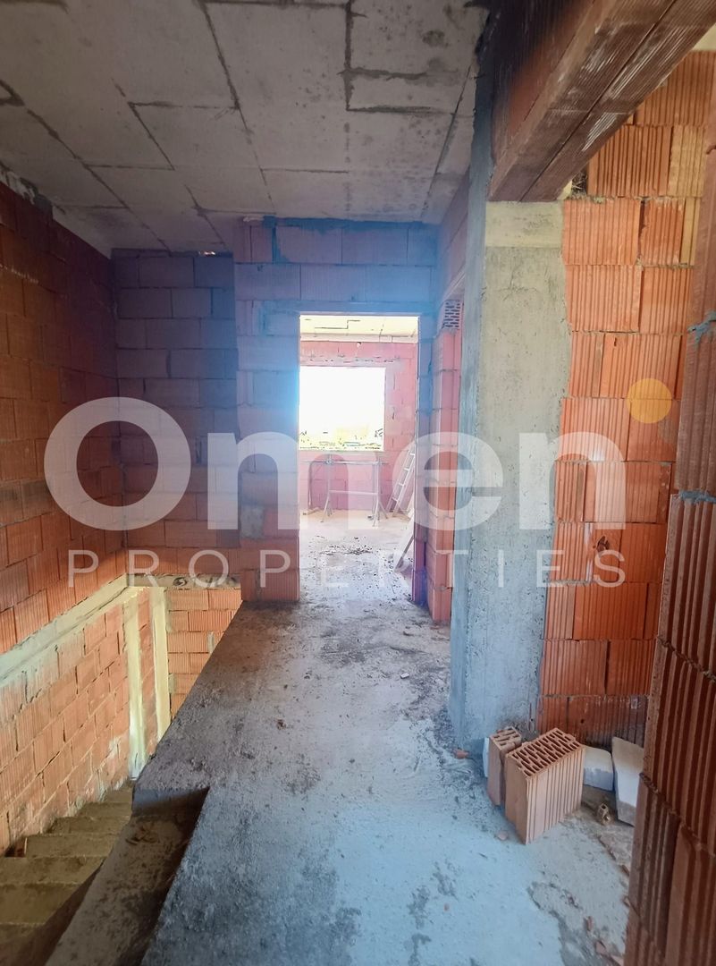 Duplex | La roșu | Zonă liniștită | Curte proprie - Poză 12