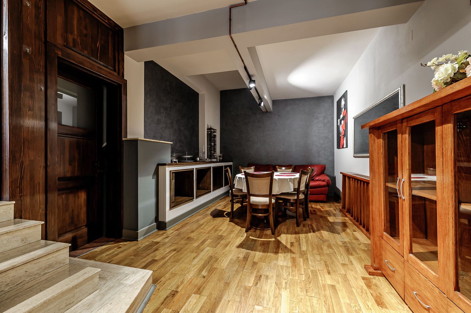 Vilă unică în Părneava - Poză 4