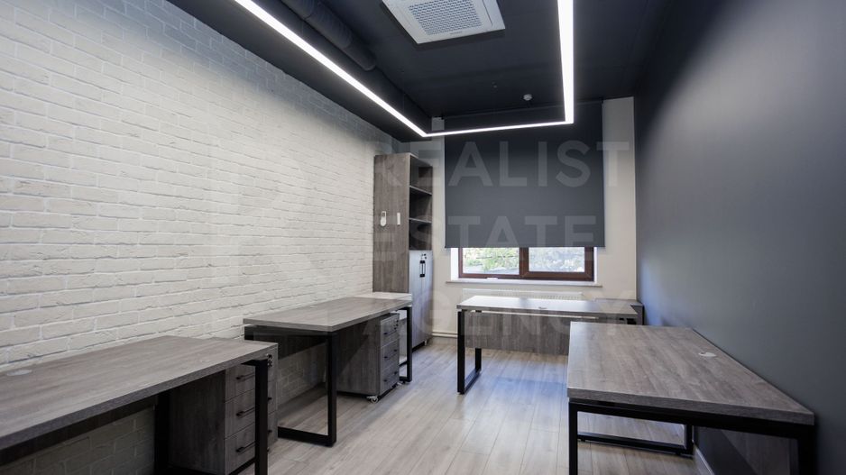 Se oferă oficiu sper chirie 270 mp, str. Petru Rareș, Centru - Poză 15