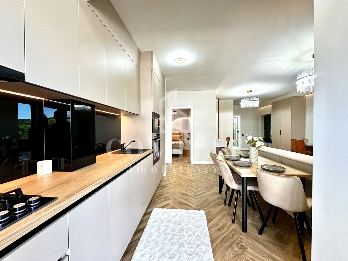 Apartament ultrafinisat | Etaj intermediar | Zona Str Tineretului - Poză 23