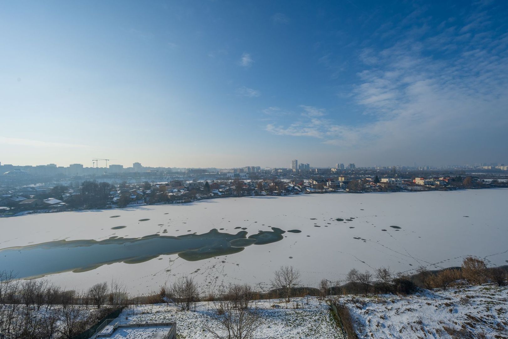 3 CAMERE VEDERE SUPERBA SPRE LAC BLOC NOU FINALIZAT TERASA GENEROASA - Poză 15