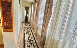 De vânzare casă cu 4 camere, garaj - Poză 10