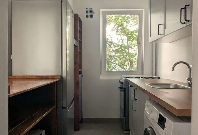 De inchiriat apartament 3 camere pe Calea Victoriei - Poză 7