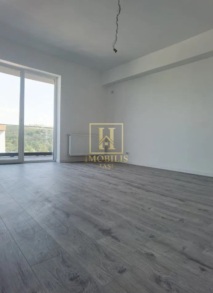 INTABULAT! Apartament 3 camere decomandat 88 mp Poitiers 154000 euro - Poză 1