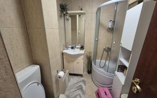 Apartament 2 camere, decomandat, Cetate, et.3 - Poză 6