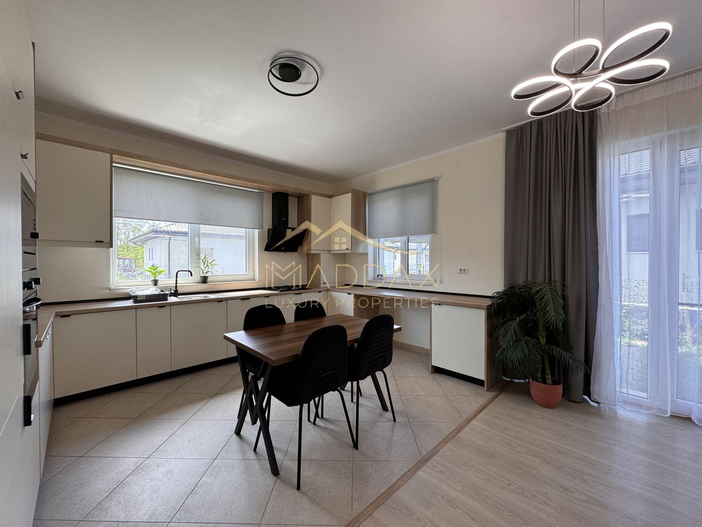 Vila 4 camere de inchiriat II Corbeanca II 2 Locuri de parcare - Poză 5