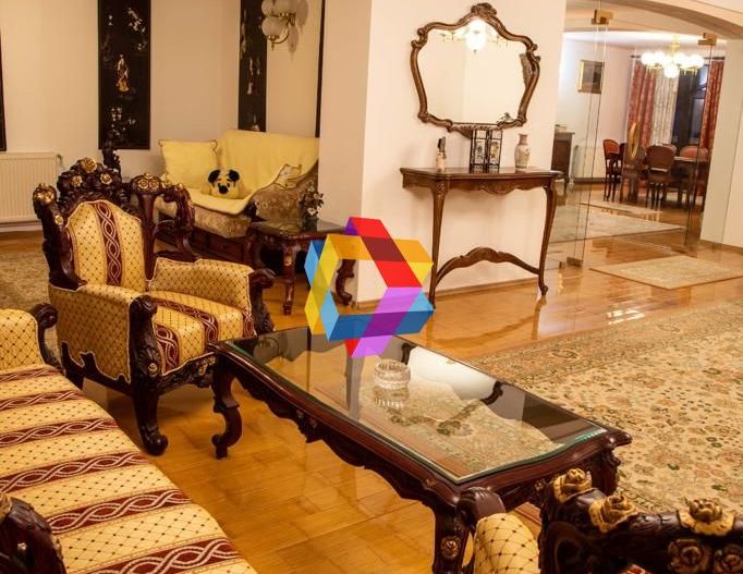 Conac cu piscina - 1810 mp - Poză 18