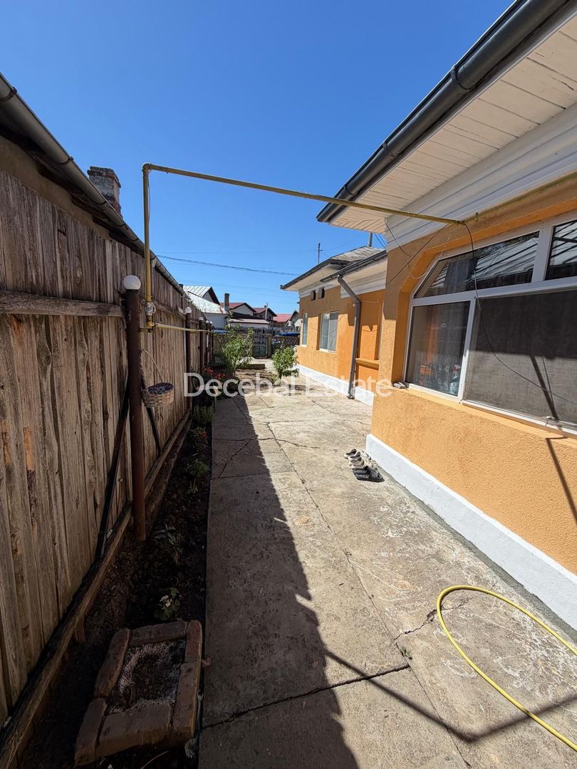 Casă renovată complet  105 mp utili  Teren 400 mp  Berceni - Poză 20