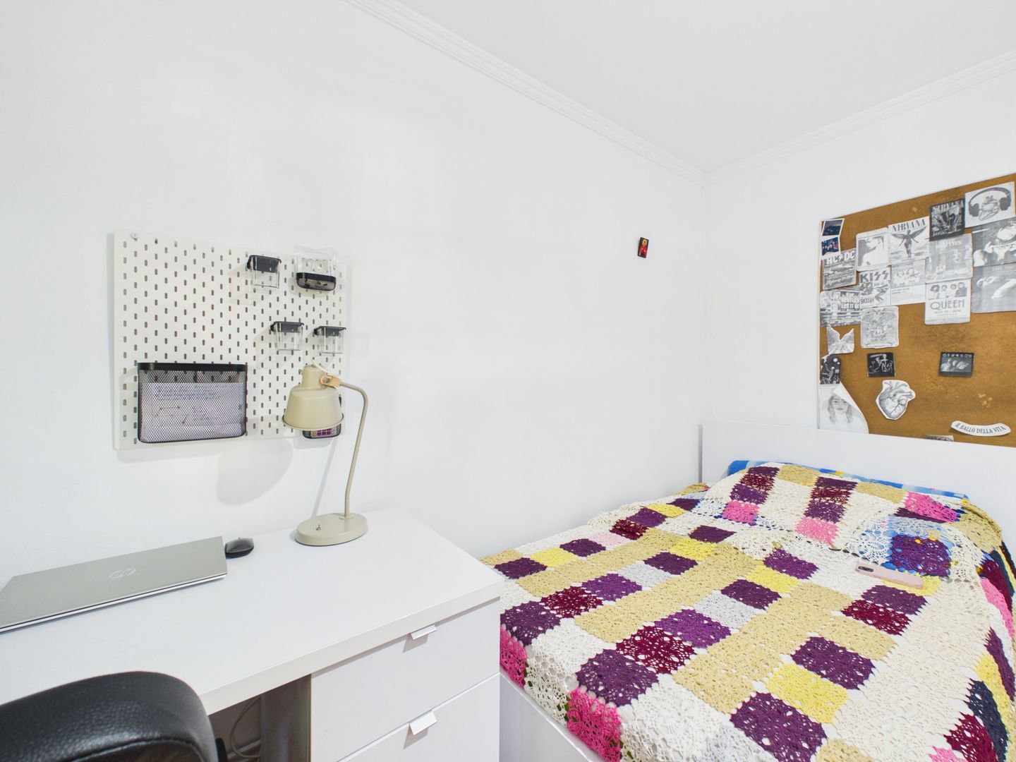 Oportunitate - 2 Apartamente 4 + 2 camere - Zona 13 Septembrie - Poză 12