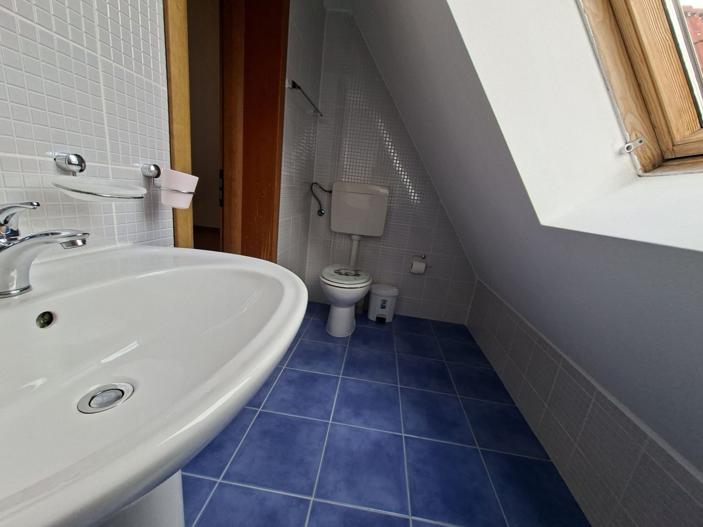 Vilă luminoasă I Gradina mare si loc de joacă privat I Iancu Nicolae - Poză 39