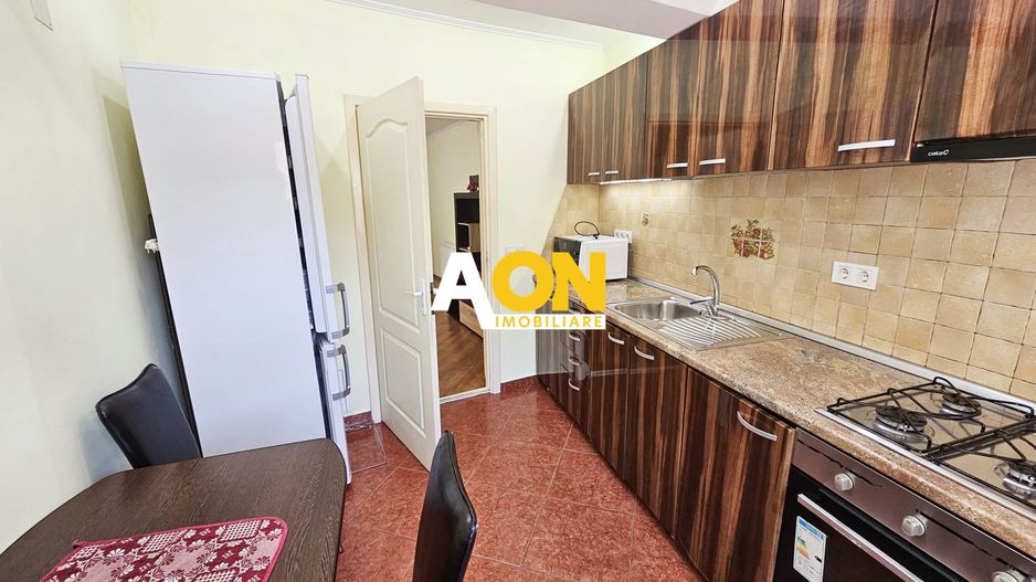 1/2 Duplex, format din 3 apartamente, 294 mp utili, ultracentral - Poză 3