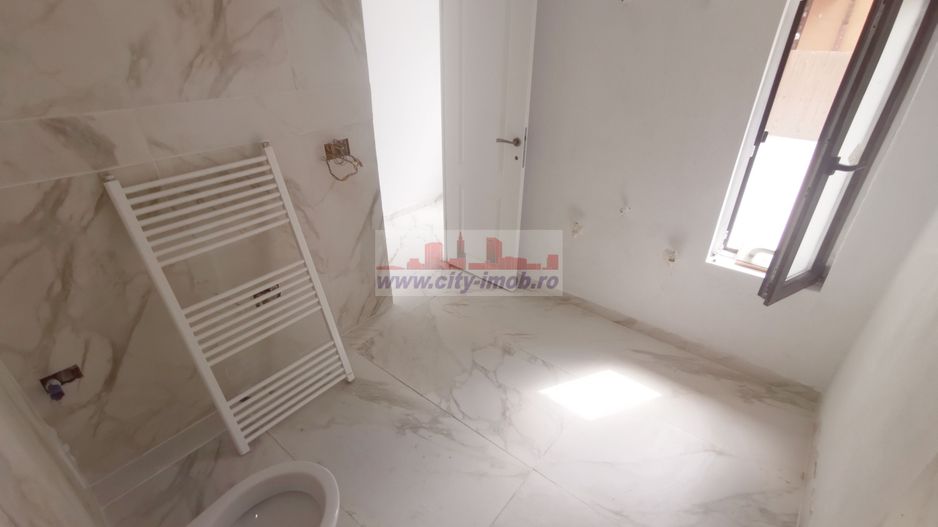 Vanzare Casa Otopeni   D + P + M - Poză 21