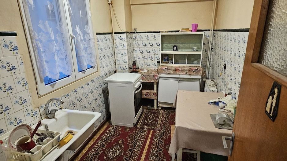 De vanzare apartament 3 camere Lujerului/Cora Lujerului/Metrou Lujerului - Poză 3