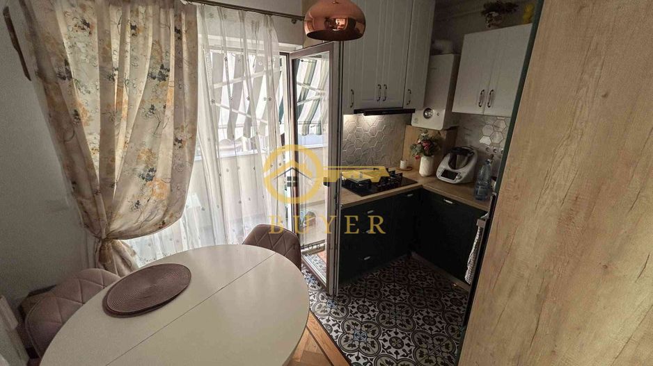 Apartament decomandat cu 3 cam, amenajat modern- 2 balcoane- etaj 2 - Poză 2