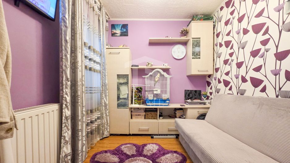 Casă de vânzare 2 camere  Mansarda + Pivnița - Belvedere - Poză 3