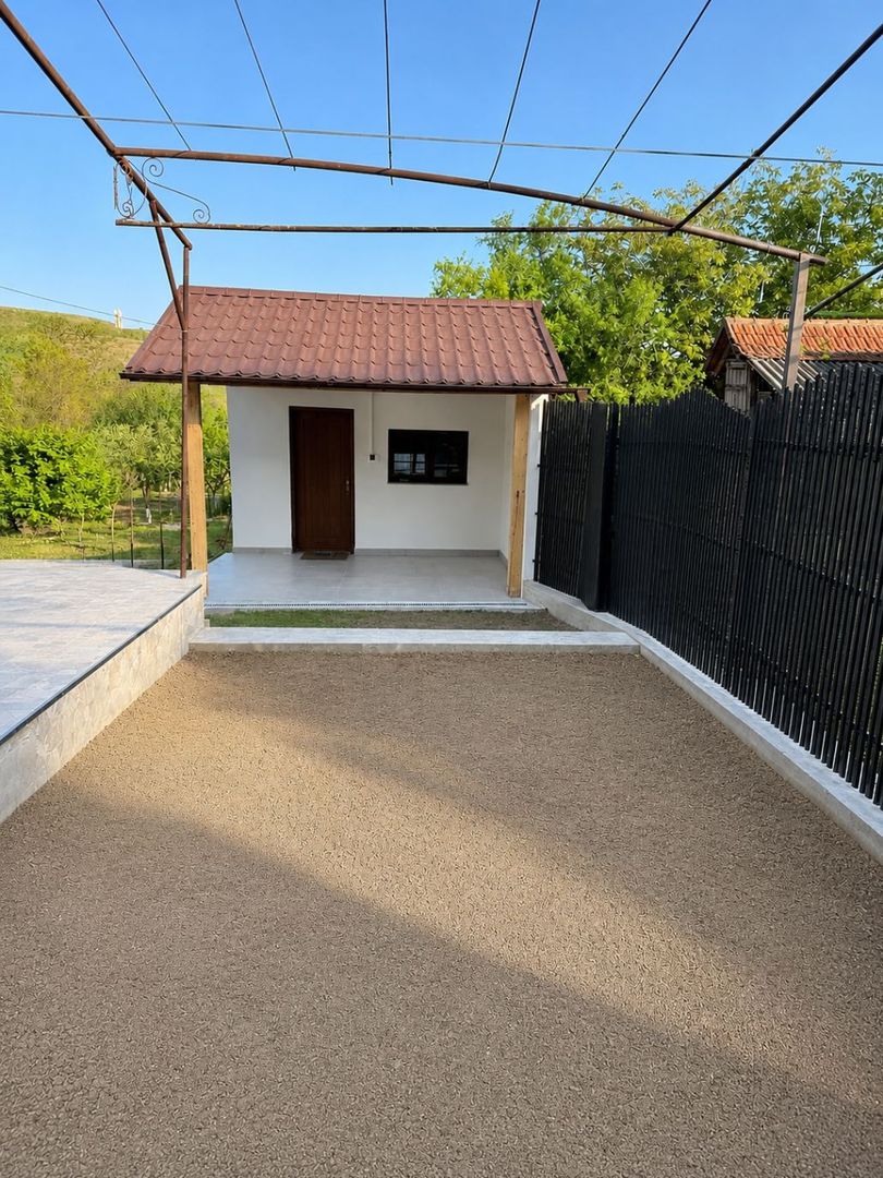 Casă renovată Hidișel - Poză 10