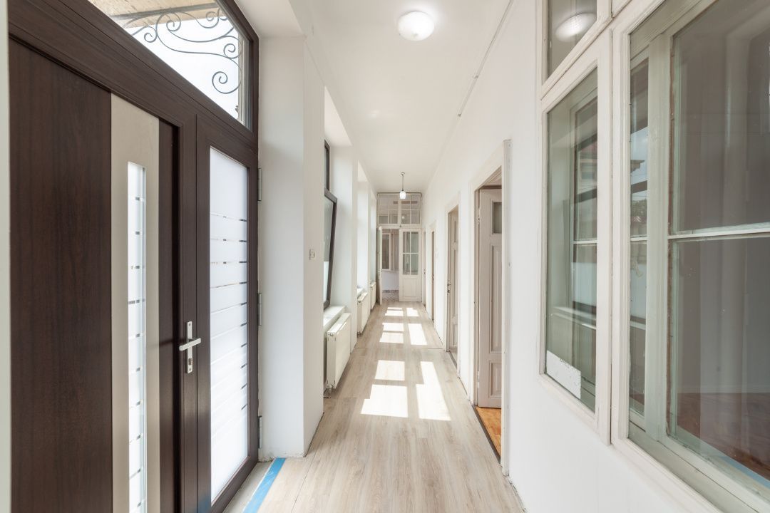 Casă interbelică ultracentrală | Bulevardul Republicii nr. 129 | - Poză 18