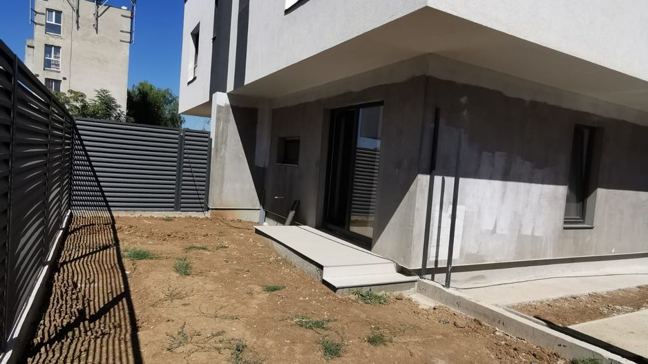 Vila  de tip duplex 4 camere Pompa Caldura Titan Pallady - Poză 15