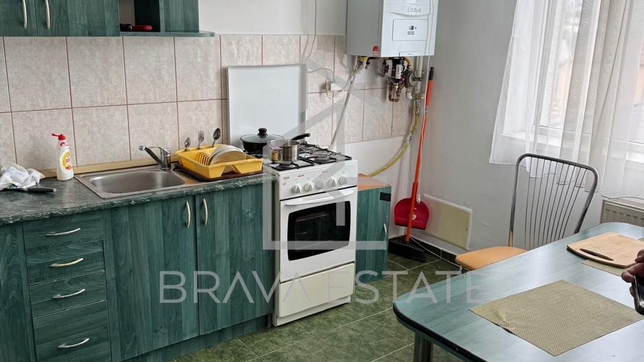 Apartament o cameră, 46mp, balcon, zona Farmec - Poză 4