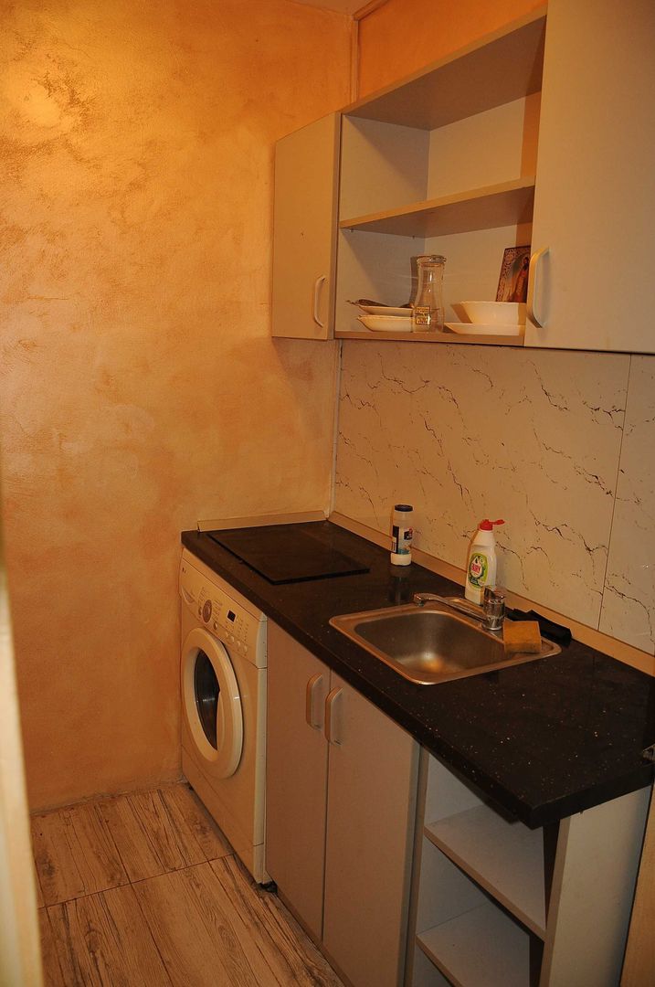 Garsoniera la A-uri, mobilata/libera,et 3 - Poză 7