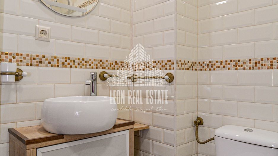 Apartament spatios 3 camere decomandate + 2 locuri de parcare in Baciu - Poză 16