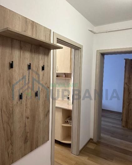 Apartament 3 camere de închiriat, Podu Roș – Cantemir, Iași – renovat complet, utilat nou - Poză 2