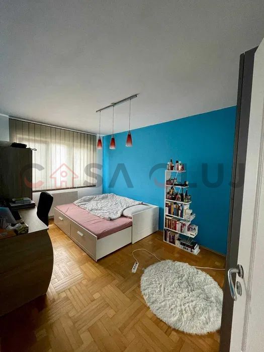 Decomandat - Etaj Intermediar - Bloc Izolat - Zona "La terenuri" - Poză 1