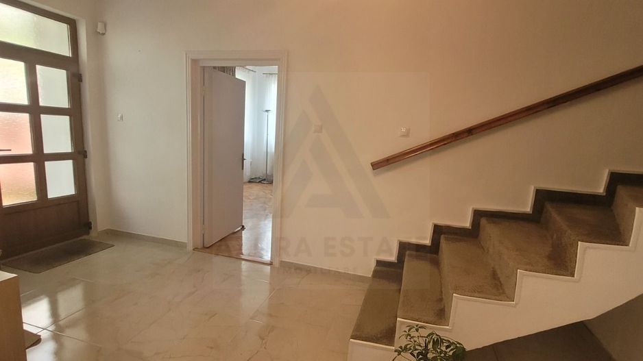 Casa duplex 4 camere 140 mp utili curte 150 mp zona Parcul Sub Arini - Poză 10
