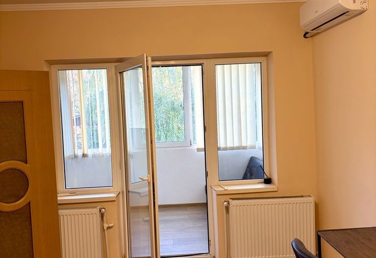 Apartament in vilă Tineretului/Calea Vacaresti - Poză 5