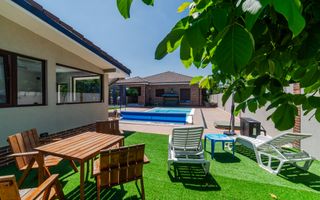 Casa pe parter premium cu piscina in Chisoda independenta energetic - Poză 4