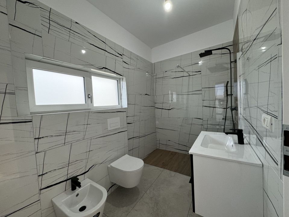 Duplex cu 4 camere si teren generos de 352 mp – Mosnita Noua - Poză 20