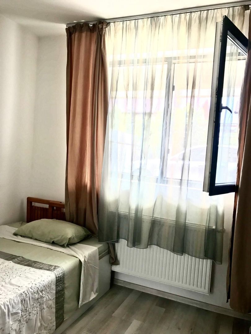 Apartament 3 camere cu parcare – Strada Rezervelor, demisol înalt, 52 mp - Poză 4