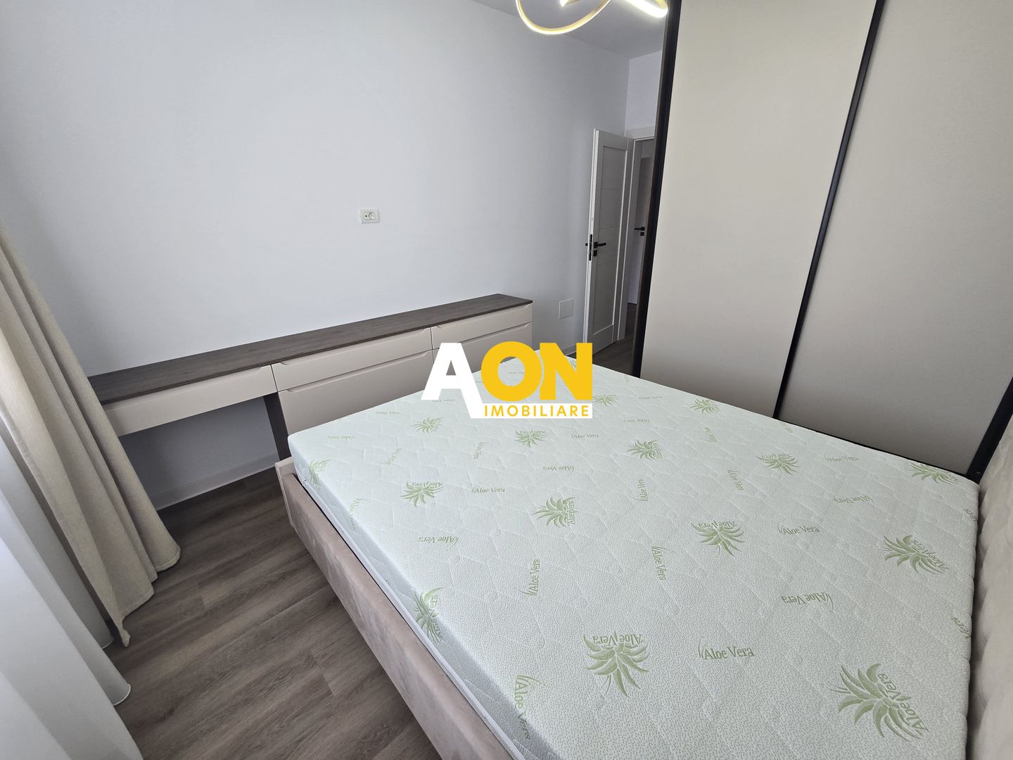 Apartament Superfinisat 3 Camere Zona Centru - Poză 13