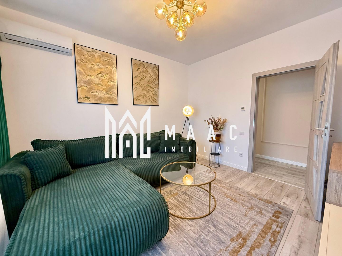 Apartament 2 camere | Balcon | LUX | Decomandat | Ciresica - Poză 4